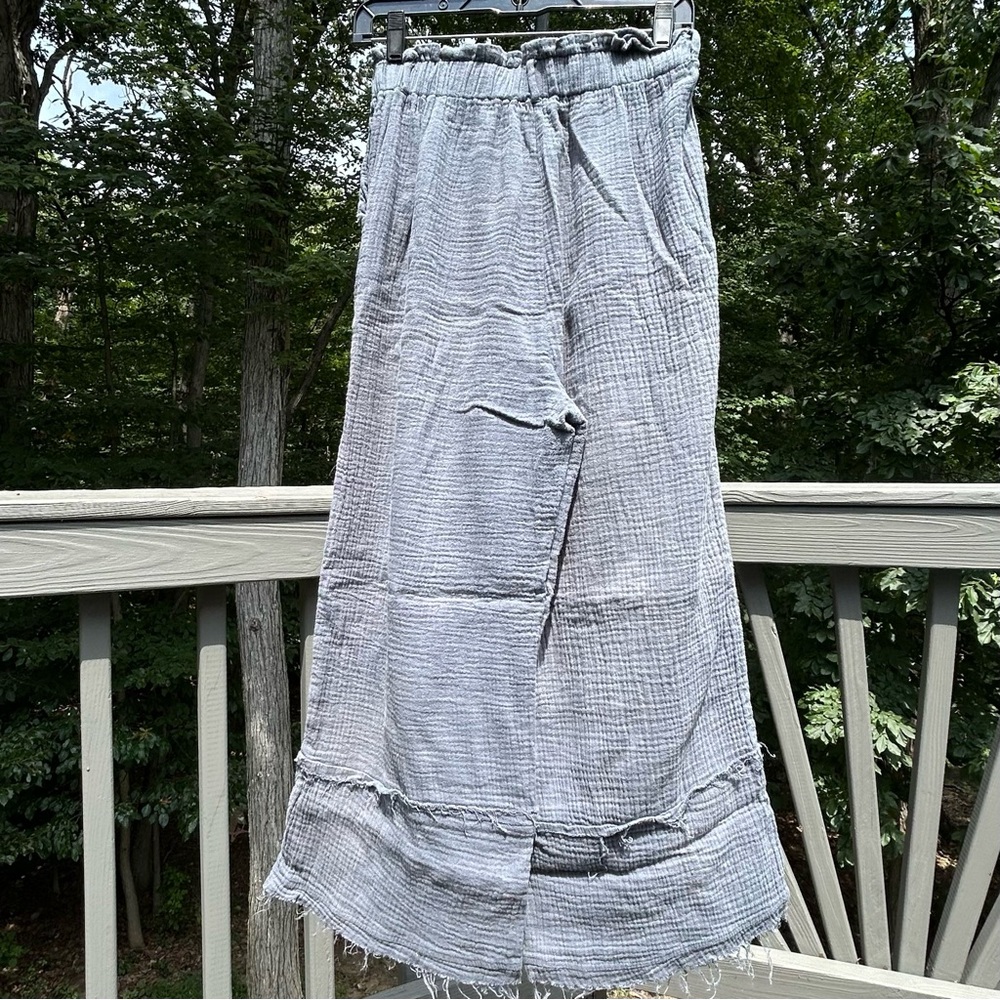 Very J Light Gray Wide Leg Pants Size M - Picture 2 of 9